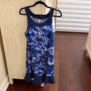 PRICE DROP!! 
Tommy Bahama Adorable Floral Sleeveless Dress with Navy Trim